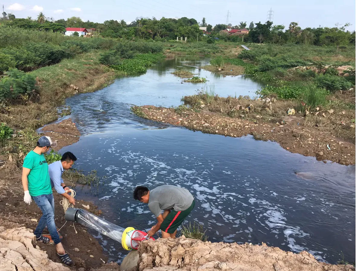 メコン川でのマイクロプラスチック調査